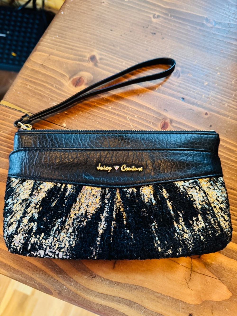 Juicy Couture Black & Gold Wristlet Clutch Y2K Glam NWOT